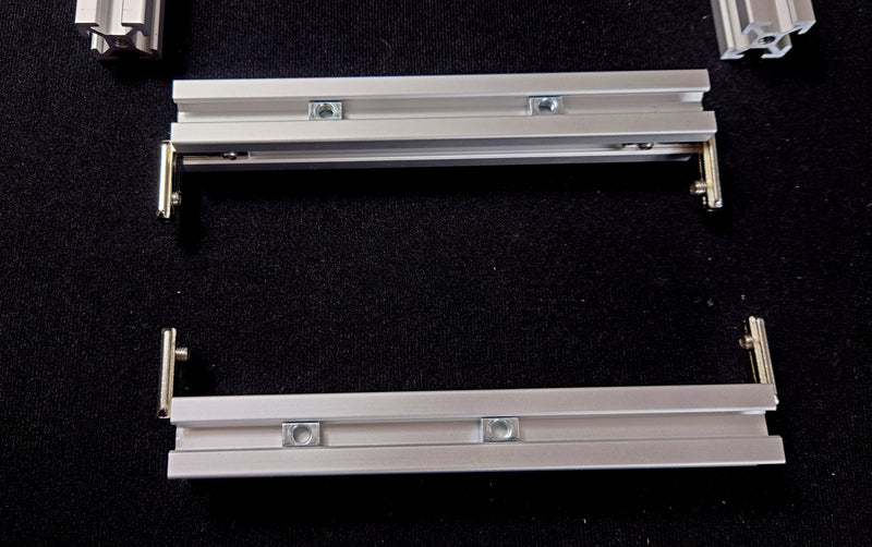 The T-nuts on the correct cross bar tracks